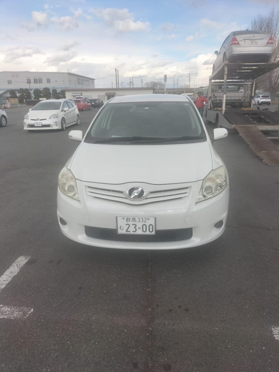 toyota auris