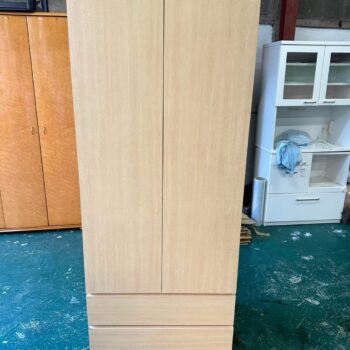 wooden-wardrobe